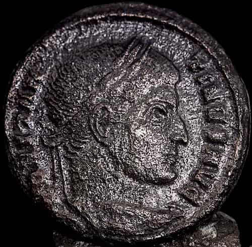 Monnaie romaine en bronze AE3 321–324 ap. J.-C. – Constantin le Grand image 1