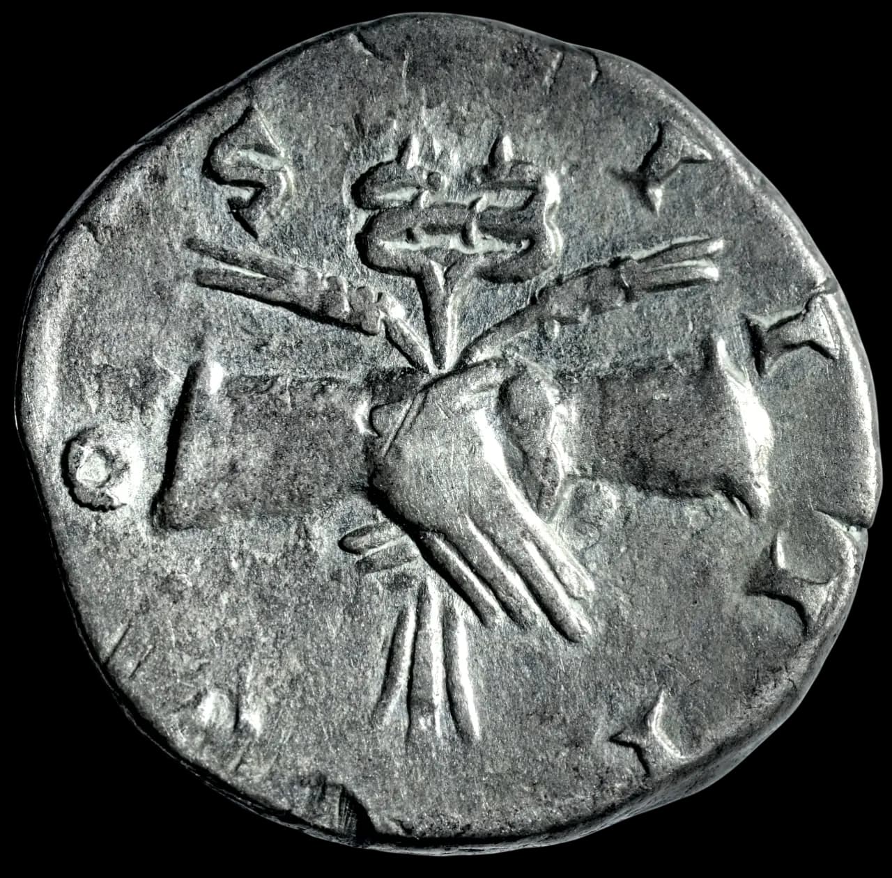 Antoninus Pius, Denarius, Rome, AD 145–161